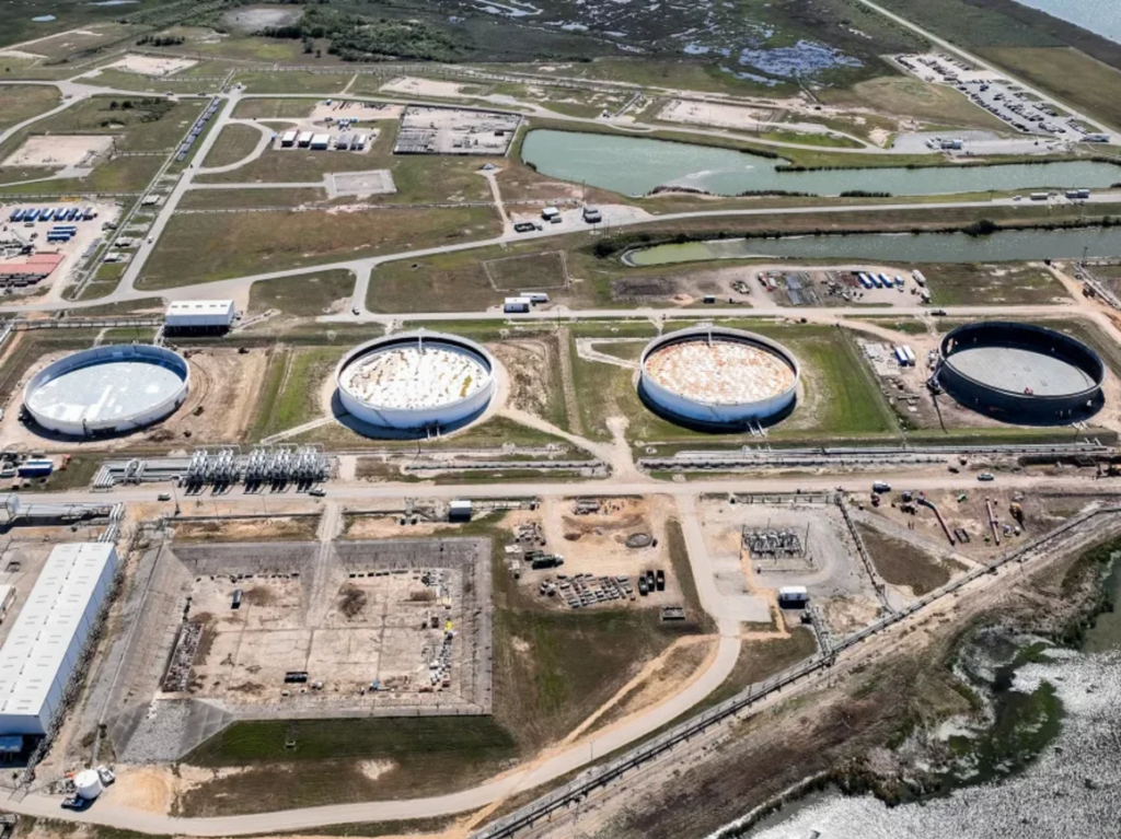 Reserva estratégica de petróleo: EE.UU. acelera el uso de crudo