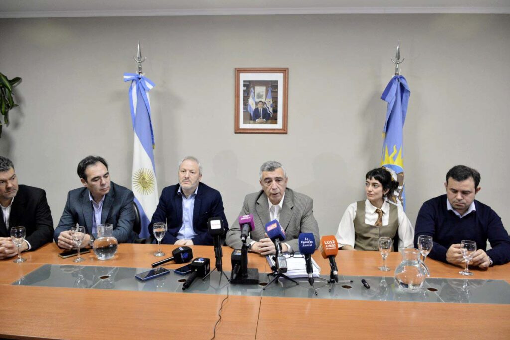 Santa Cruz licita el área Sur Río Deseado Este para impulsar la extracción de petróleo pesado con tecnología canadiense