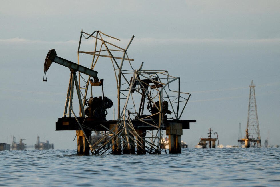 Acuerdo petrolero entre EE.UU. y Venezuela: Trump asegura 65 mil millones de barriles