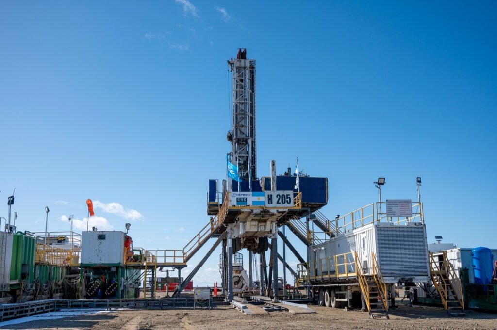 Santa Cruz registra caída de actividad hidrocarburífera tras la salida de YPF